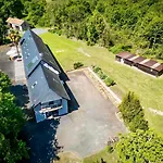 Le Ranch Des Hirondelles - Pour 12 *