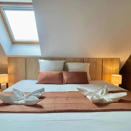 Villa Le Ranch Des Hirondelles - Pour 12 *